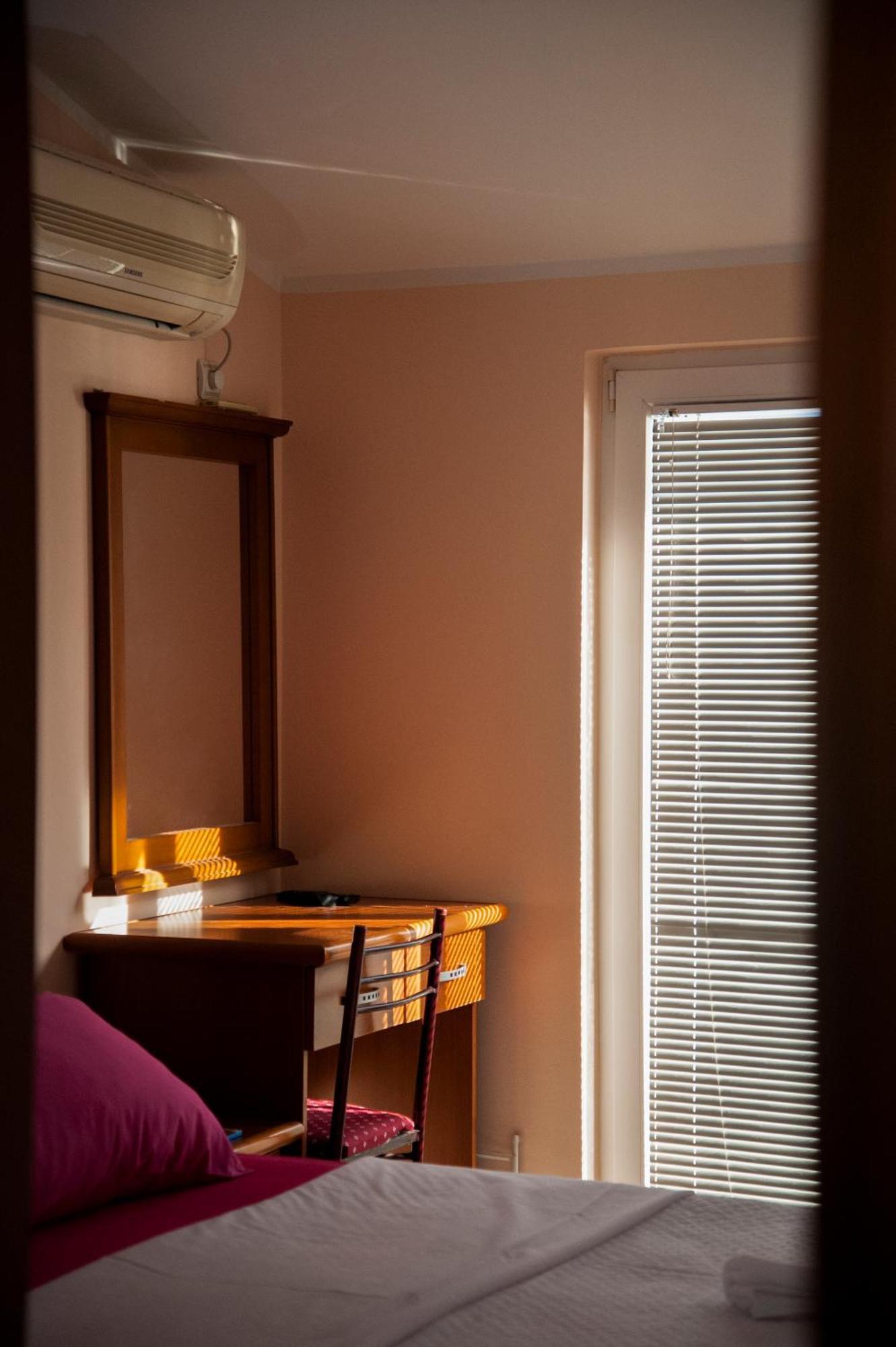 Apartments Mako Herceg Novi Kültér fotó