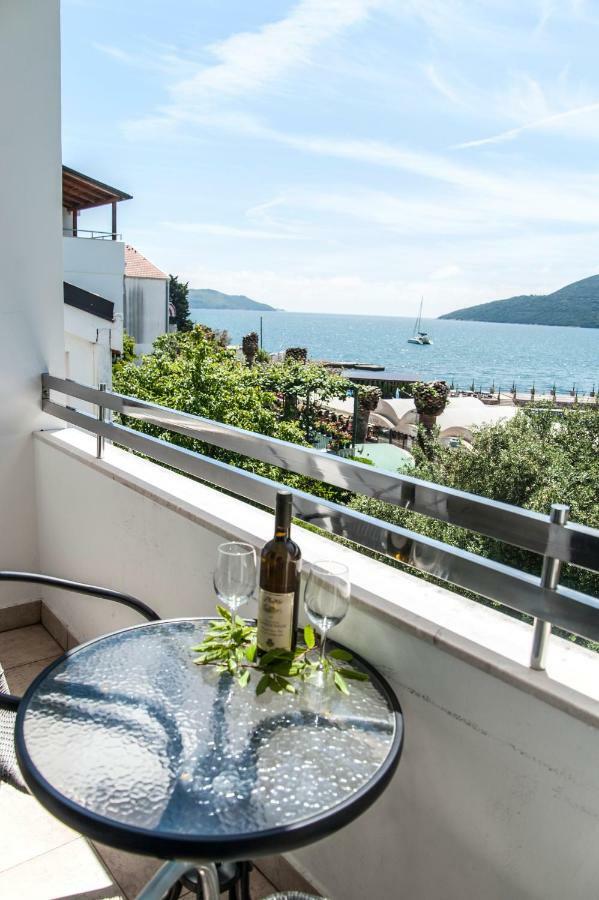 Apartments Mako Herceg Novi Kültér fotó